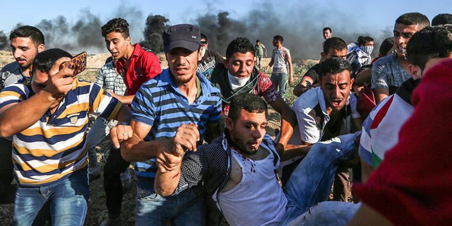 İsrail askerleri 3 Filistinli genci yaraladı