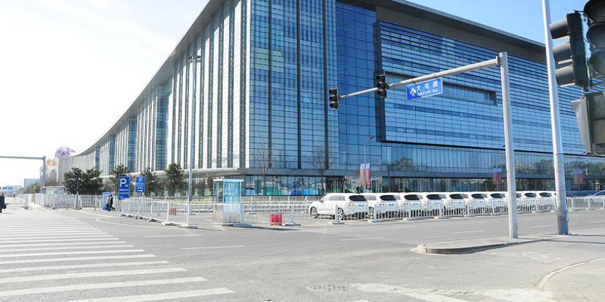 Çin’de yaya geçitlerine yüz tanıma sistemi