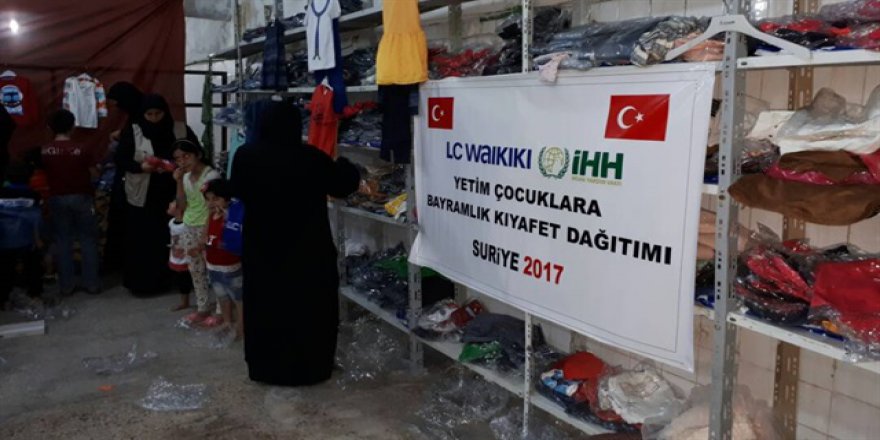 İHH’dan Suriyeli yetim çocuklara bayram kıyafeti