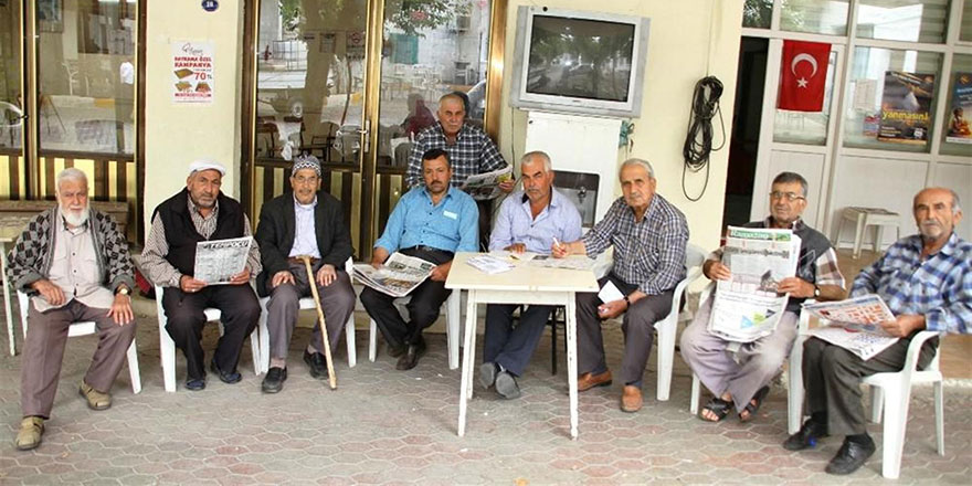 İzmir'in bu köyünde 65 yıldır kağıt oynamak yasak