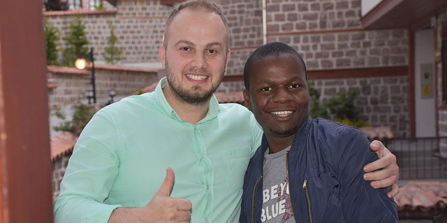 Renkleri, dilleri farklı bayramları ortak