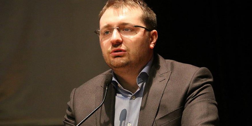 Ecertaş: 15 Temmuz'u unutturmayacağız