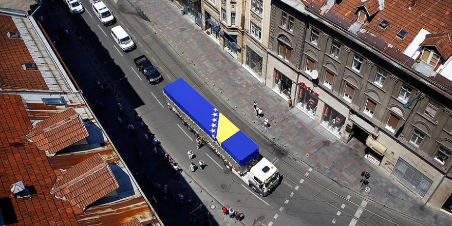 11 Temmuz kurbanlarının cenazeleri Srebrenitsa'ya ulaştı