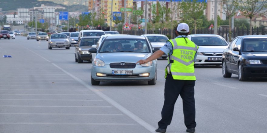 Yurt genelinde trafik denetimleri artırıldı