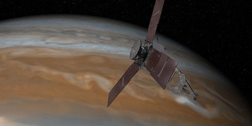 Juno, Jüpiter'deki 'sır' için uçtu