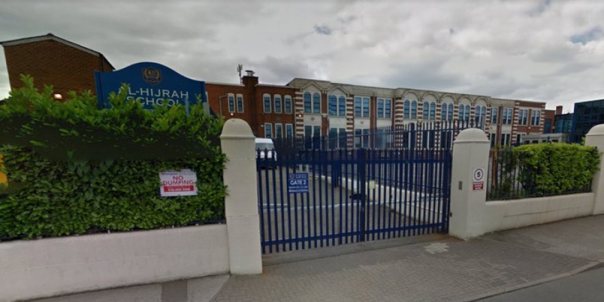 İngiltere'de Müslüman okuluna 'karma' baskısı