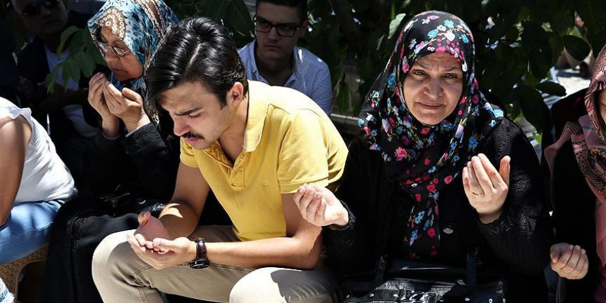 'Babam şehit olduğu için gururluyuz'