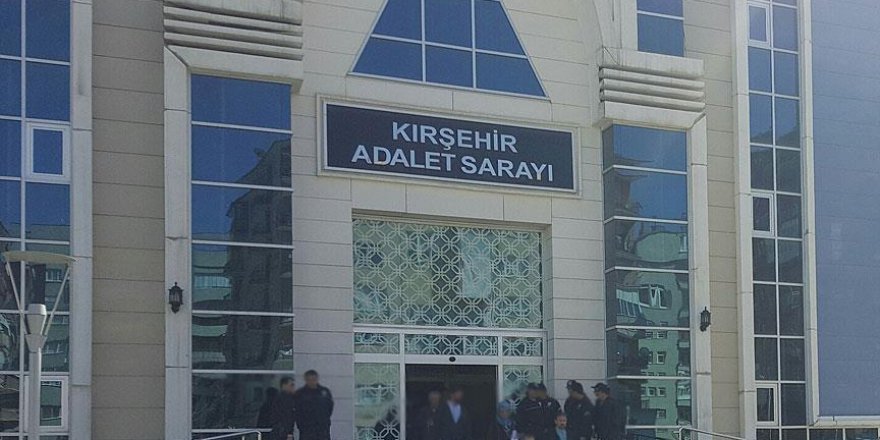 Darbeci askerlere 15'er yıl hapis cezası