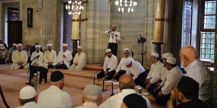 İstanbul'da 15 Temmuz Şehitleri için mevlit okutuldu