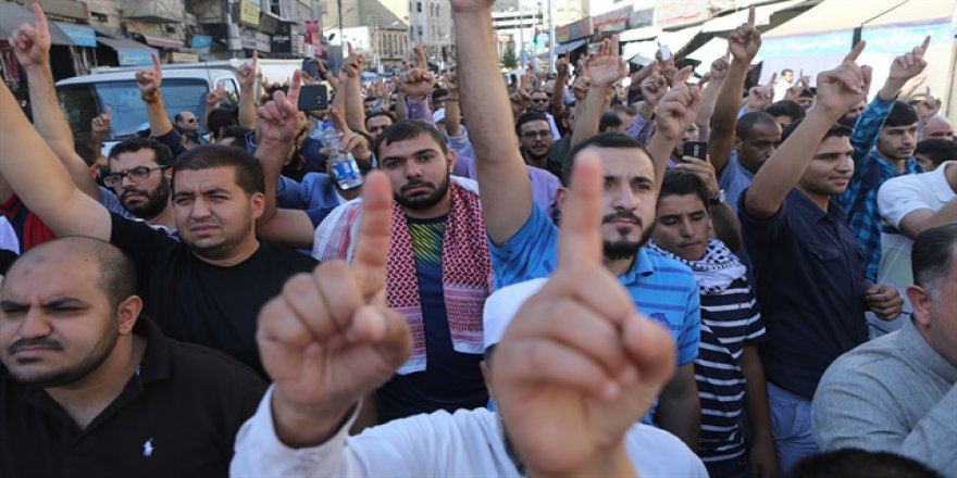 İşgalci İsrail güçleri cenazeyi Mescid-i Aksa'ya sokmadı