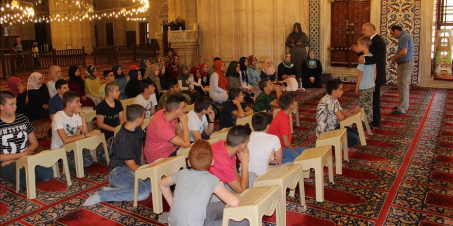 Yunanistan ve Bulgaristan'dan gelip Edirne'de Kur'an öğreniyorlar