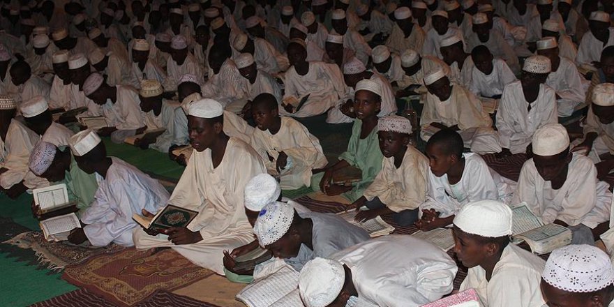 Sudanlı Yetimler'den 15 Temmuz şehitleri için 1000 hatim