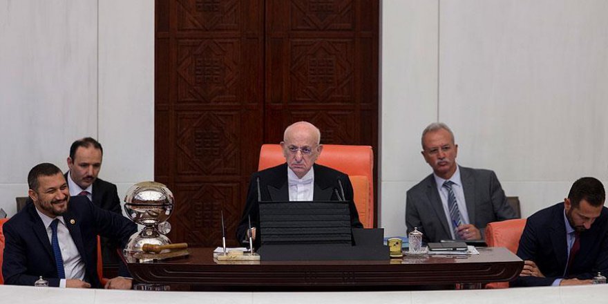 Kahraman: İslam ülkelerini daha duyarlı olmaya davet ediyorum