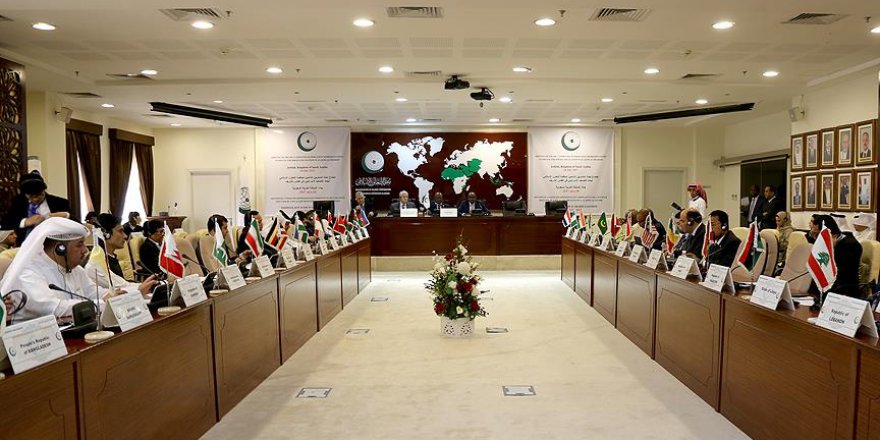 İİT'den Mescid-i Aksa'ya yönelik ihlal ve hukuksuzluklara kınama