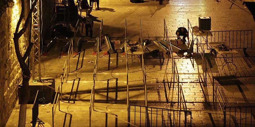 İsrail, dedektörleri kaldırdı kameraları bıraktı