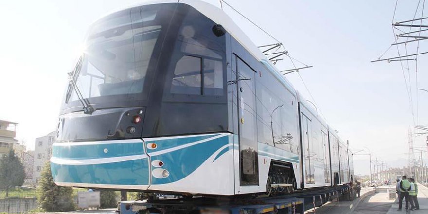 Erzincan ve Erzurum'daki iki tramvay hattını bakanlık yapacak