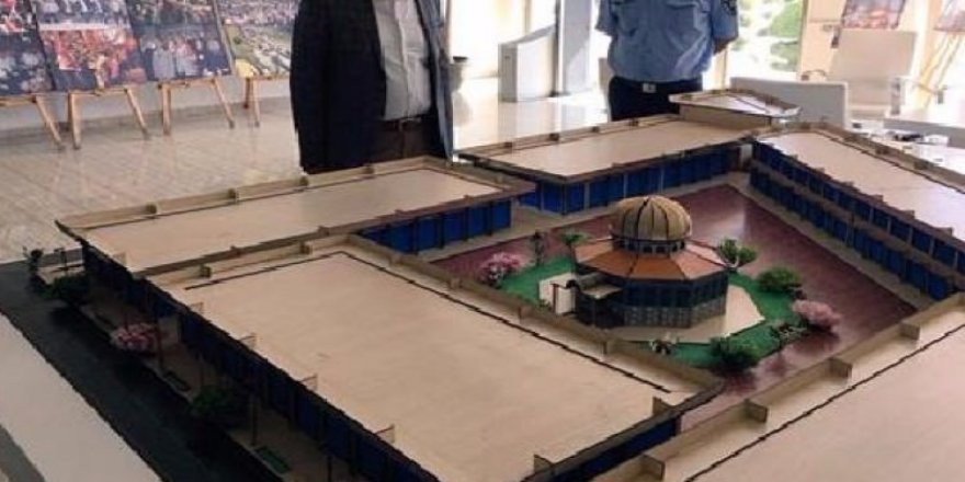 Kubbet-üs Sahra Camisi’nin benzeri yapılıyor