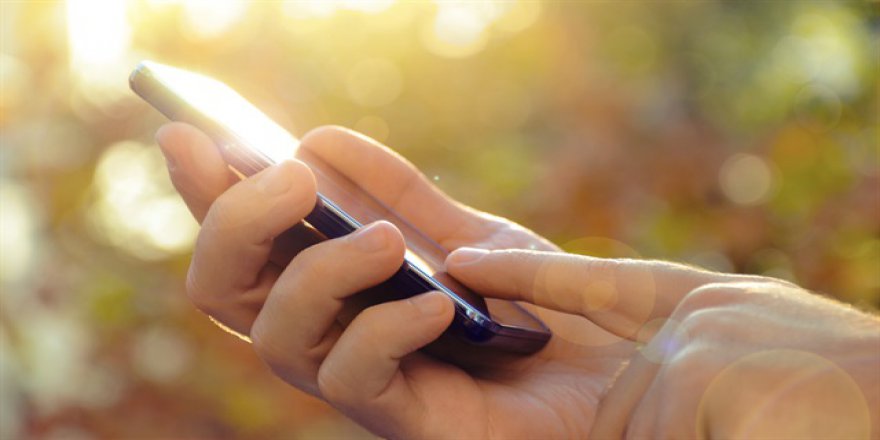 Cep telefonlarını da Güneş çarpabiliyor