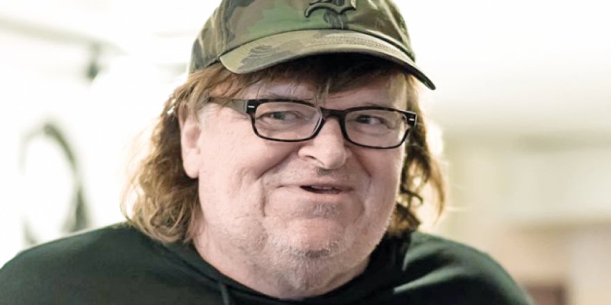 Tek kişilik oyunla Trump’a muhalefet