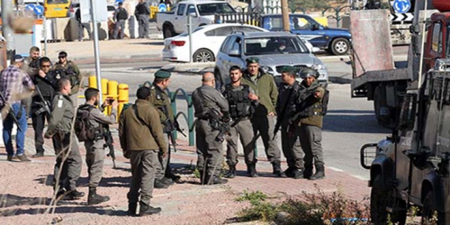 İsrail temmuzda 880 Filistinliyi gözaltına aldı