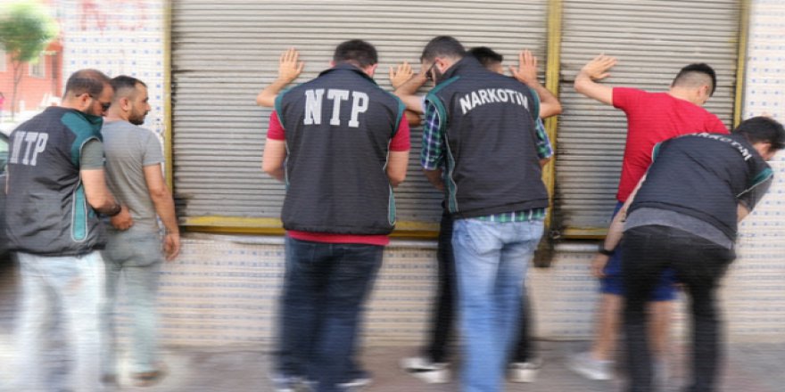 'Ailenin ilgisi çocuğun suça itilmesini önlüyor'