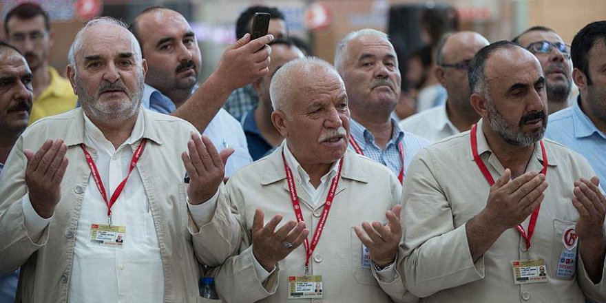 Ankara'dan ilk hac kafilesi uğurlandı