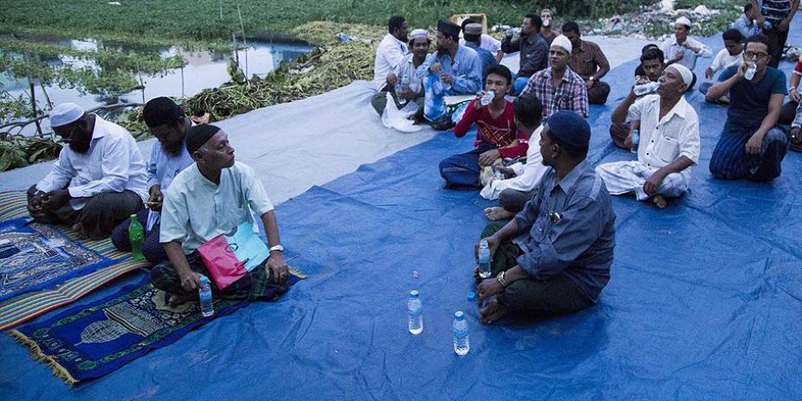Myanmar'da cami ve dini eğitim veren okul kapatıldı
