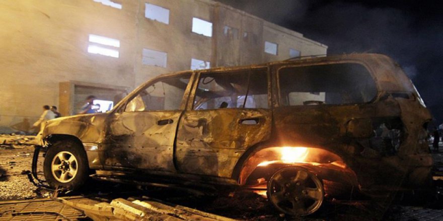 Libya'da cami önünde bombalı saldırı: 7 yaralı