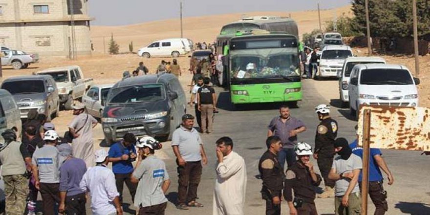 Lübnan-Suriye sınırında ateşkesin ardından tahliyeler başladı