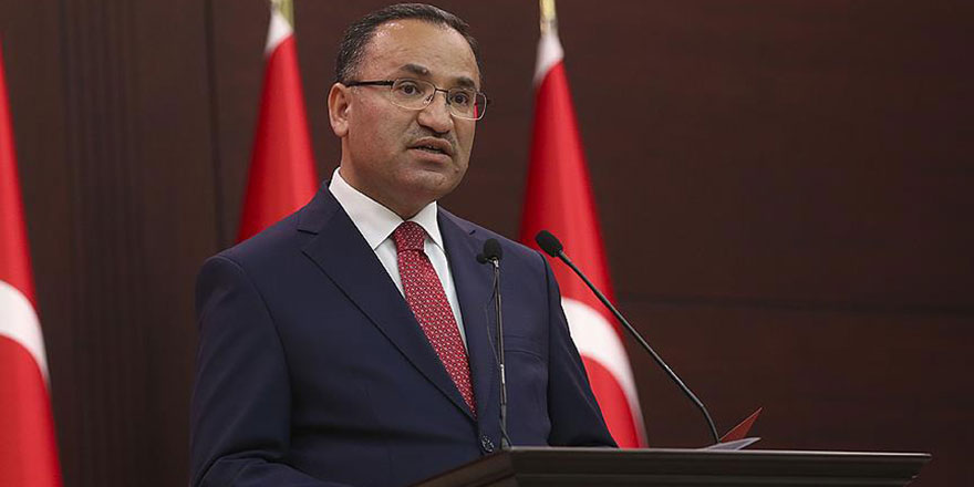 İlahiyat mezunlarına öğretmenlik yolu açılıyor