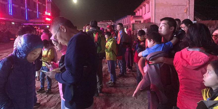 Çin'de 7 büyüklüğünde deprem: 13 ölü