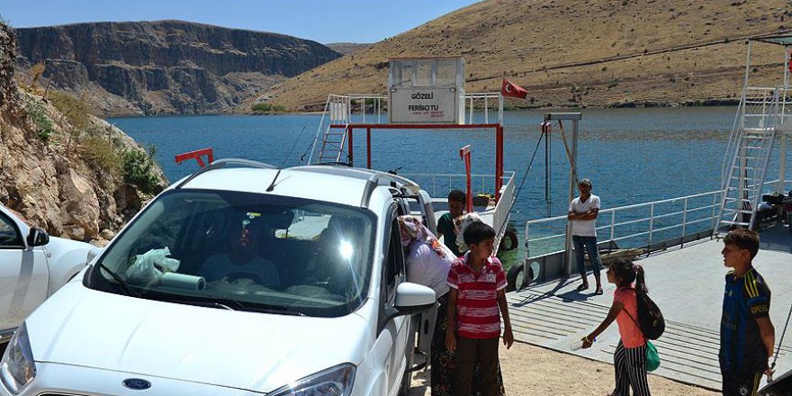 Nehir üstü ulaşım tasarruf sağlıyor