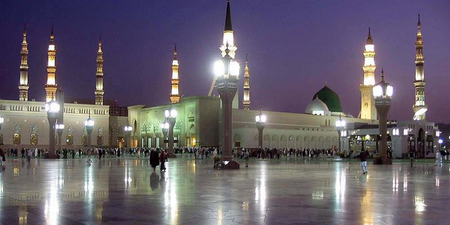 Mescid-i Nebevi'yi ilk Osmanlı aydınlatmış