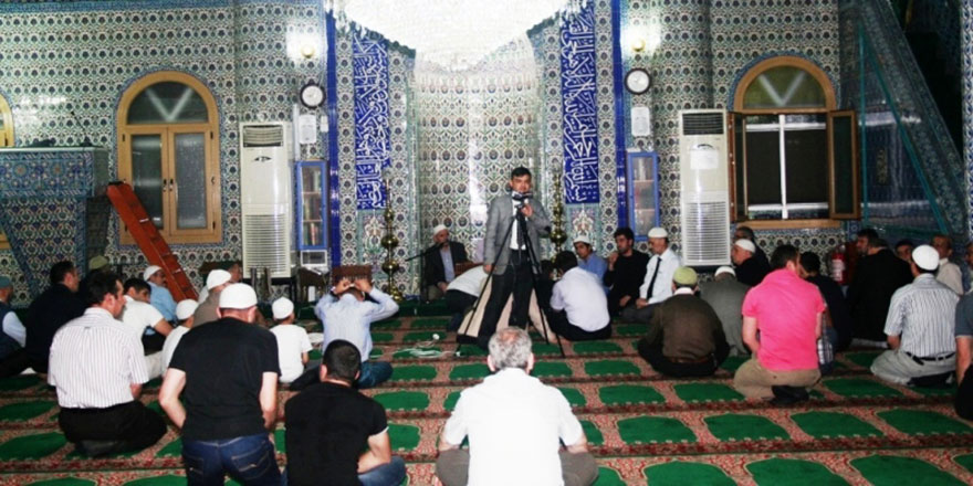 Yunanistan, Kur'an öğretecek 120 din adamı arıyor