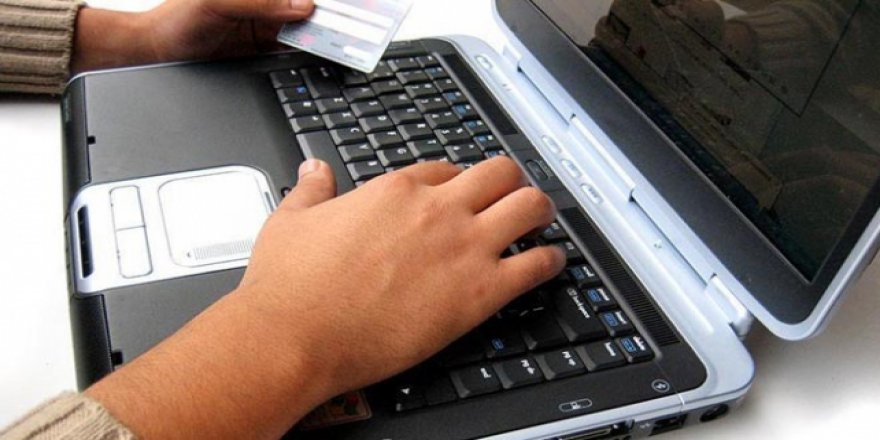 "İnternette onaylı kredi kartı mağduriyetleri azaltacak"