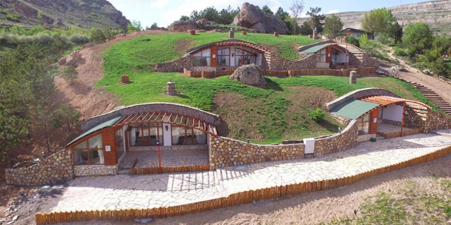 Sivas'a 17 'Hobbit Evi' daha yapılıyor