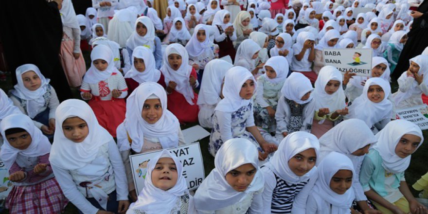 Çocuklara namazı sevdirme etkinliği