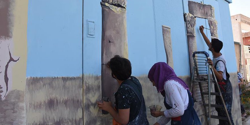 Tarihi ve doğal güzellikler trafo duvarlarını süslüyor