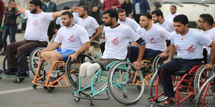 Gazze'de engelliler için "maraton"