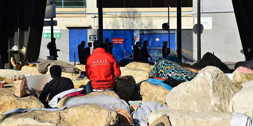 Angela Merkel'den sığınmacı açıklaması