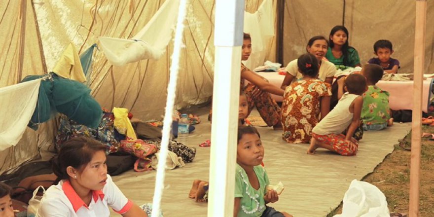 Hindistan Arakanlı Müslümanları sınır dışı edebilir