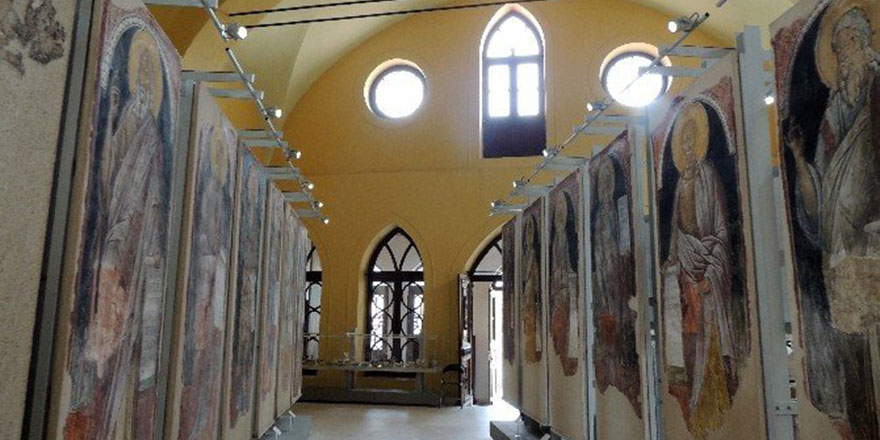 Yunanistan'daki tarihi camiler müze olarak kullanılıyor