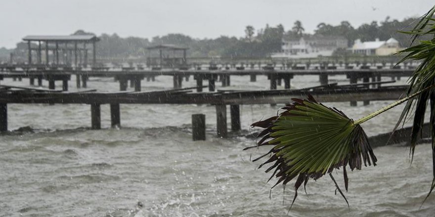 Harvey Kasırgası'nın yol açtığı seller Houston'a ulaştı