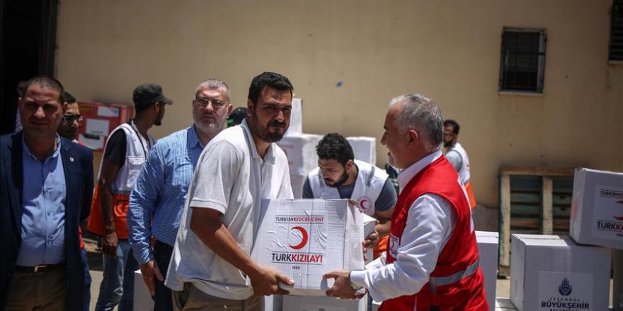 Türk Kızılayı Yemen'de yardımlarını sürdürüyor