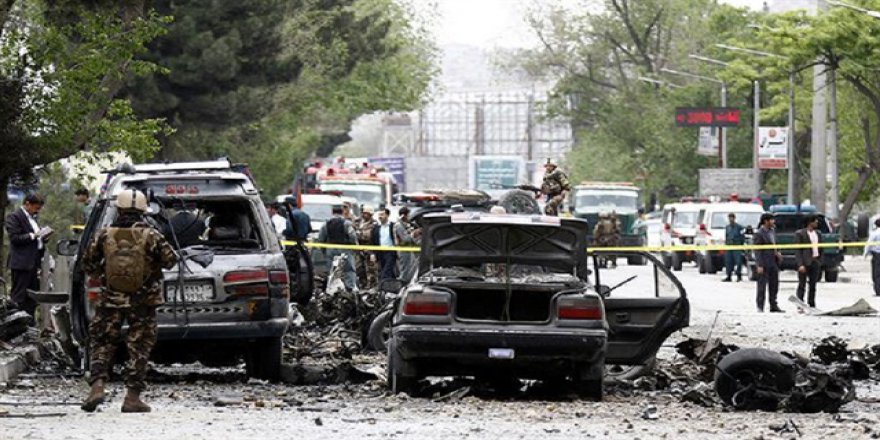 NATO Afgan sivilleri 'yanlışlıkla' vurdu