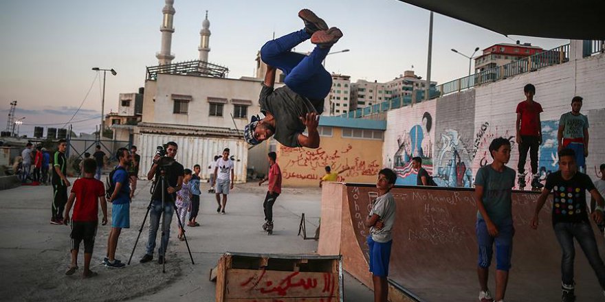 İtalyalı Gençler Gazze'de