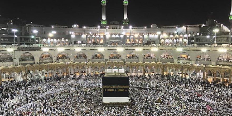 Milyonlarca yakın hacı adayı Mekke'de