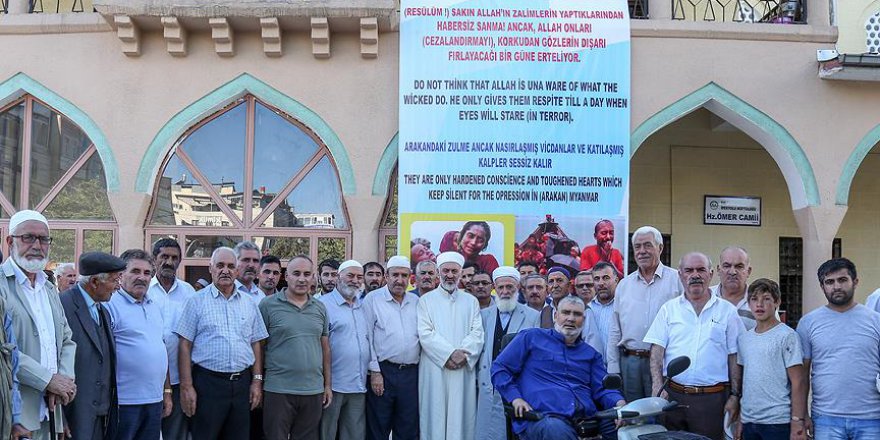 Müslümanlara yönelik katliama 3 dilde tepki