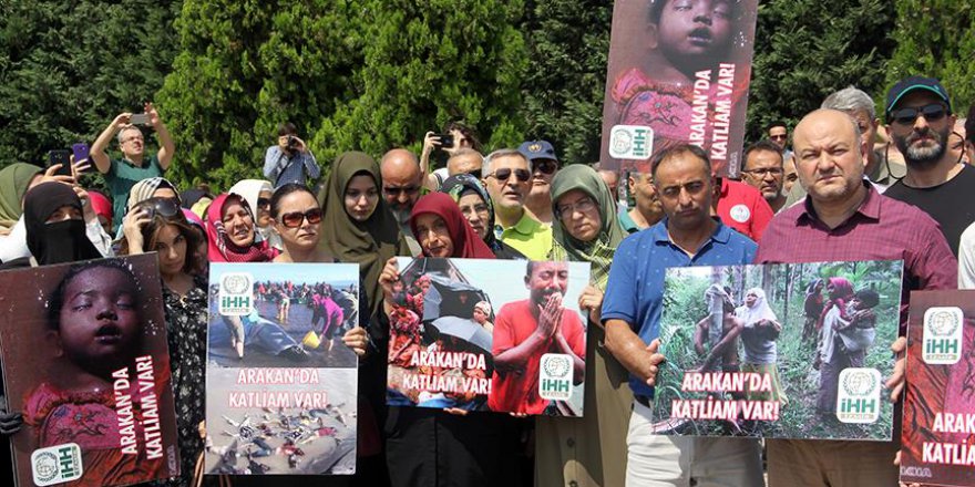 İzmir'den Arakan protestosu