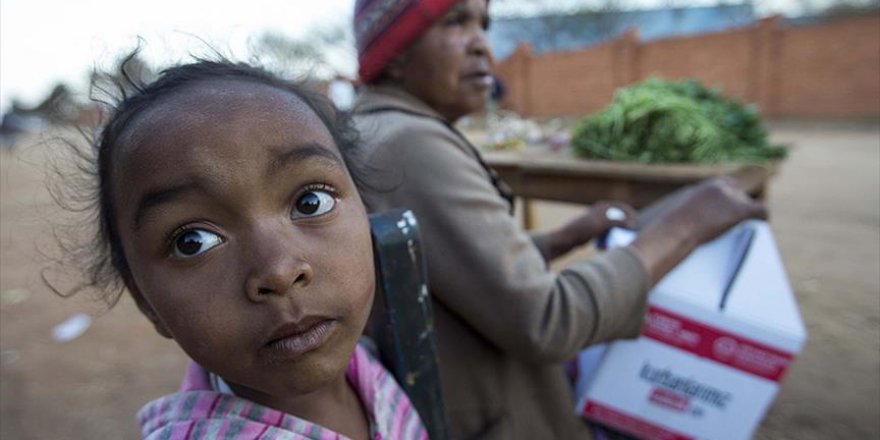 STK'lardan ihtiyaç sahibi ailelere kurban yardımı